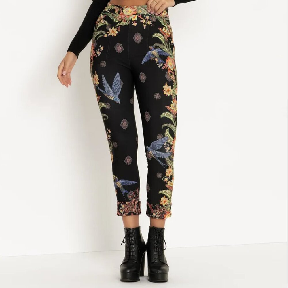 BlackMilk Waiting In The Wings High-Waist Cropped Pants